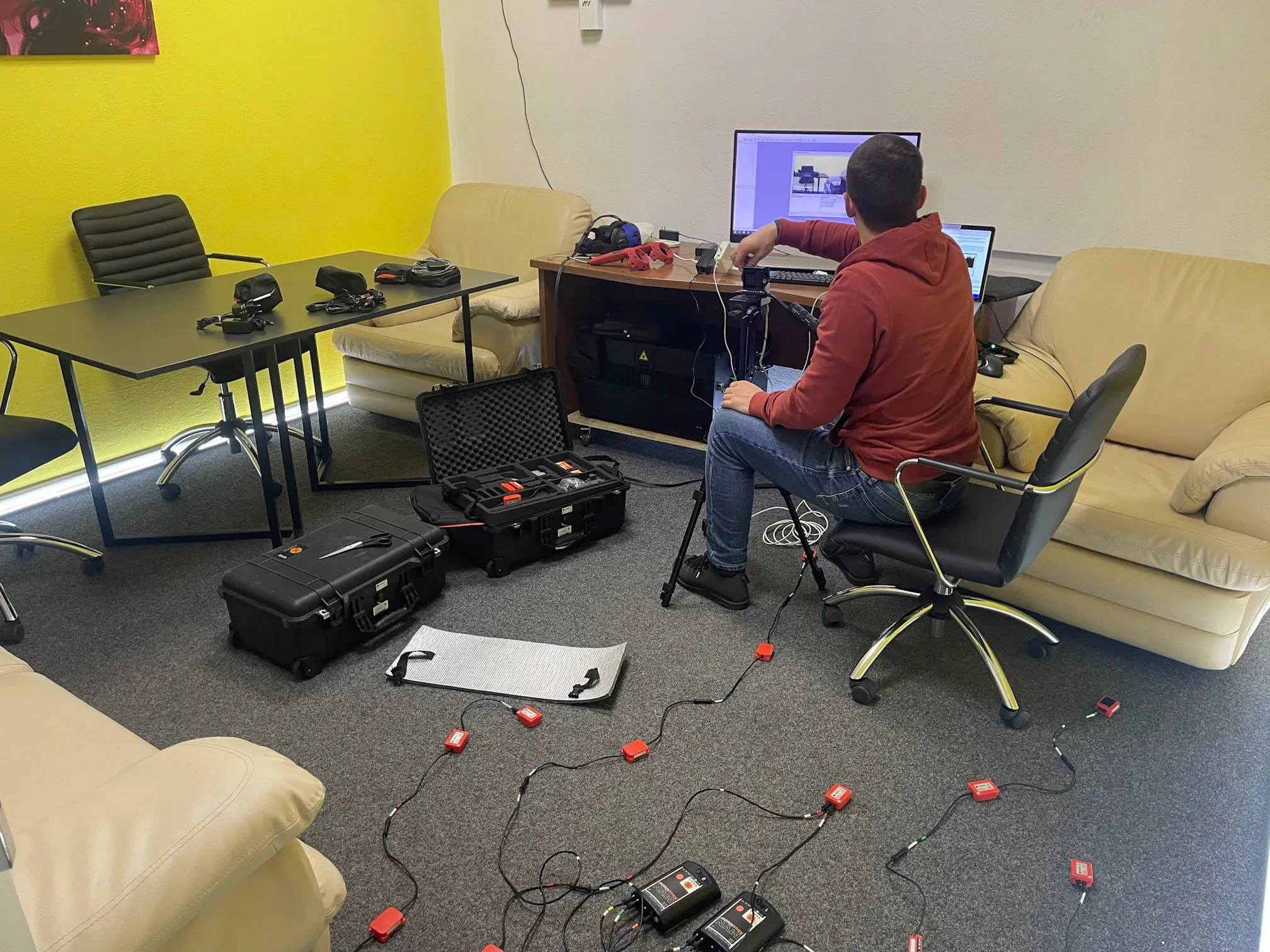 Lumenstory team at work 4